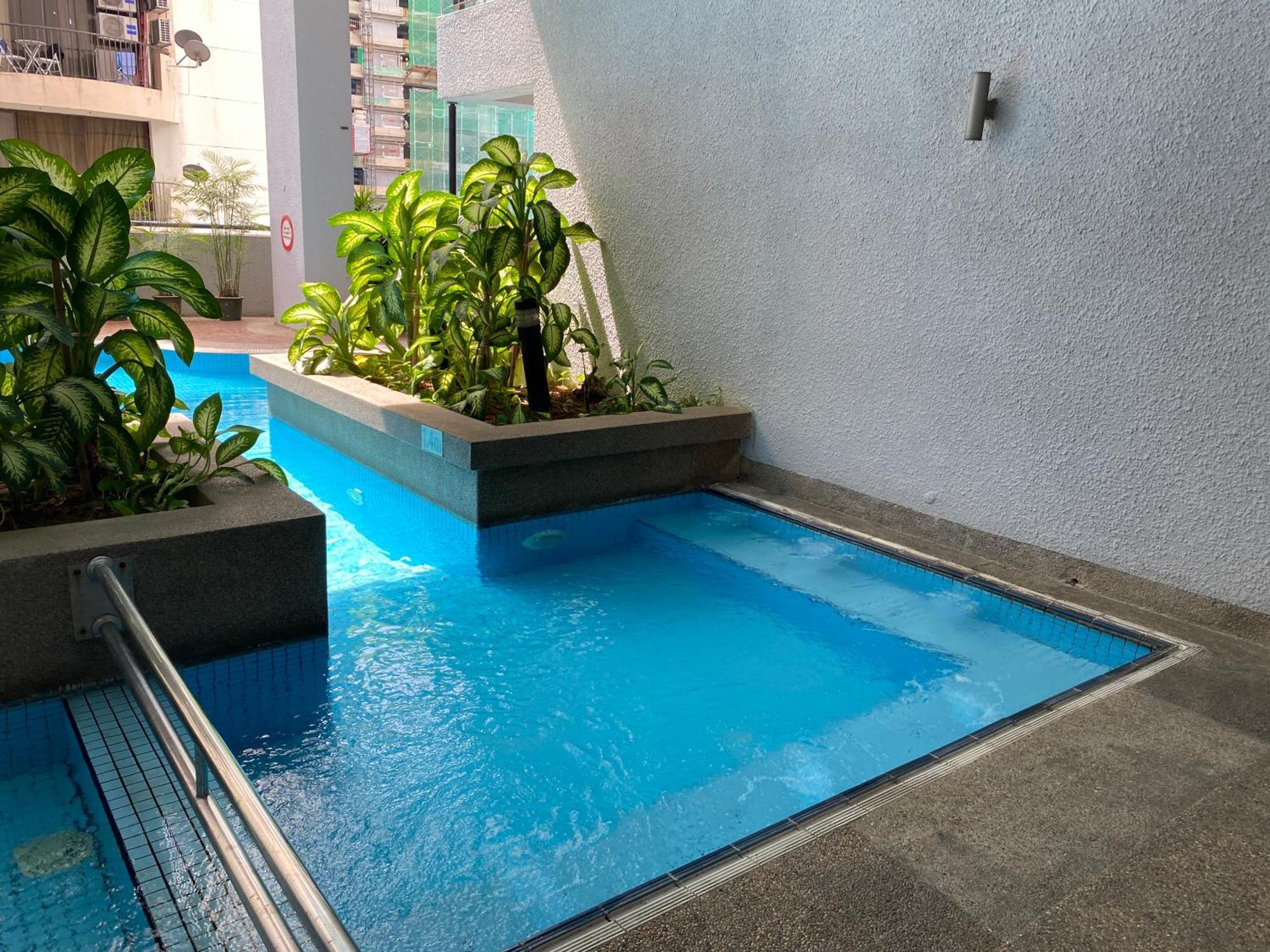 07 Seri Bukit Ceylon Couple Jalan Alor Pangsapuri